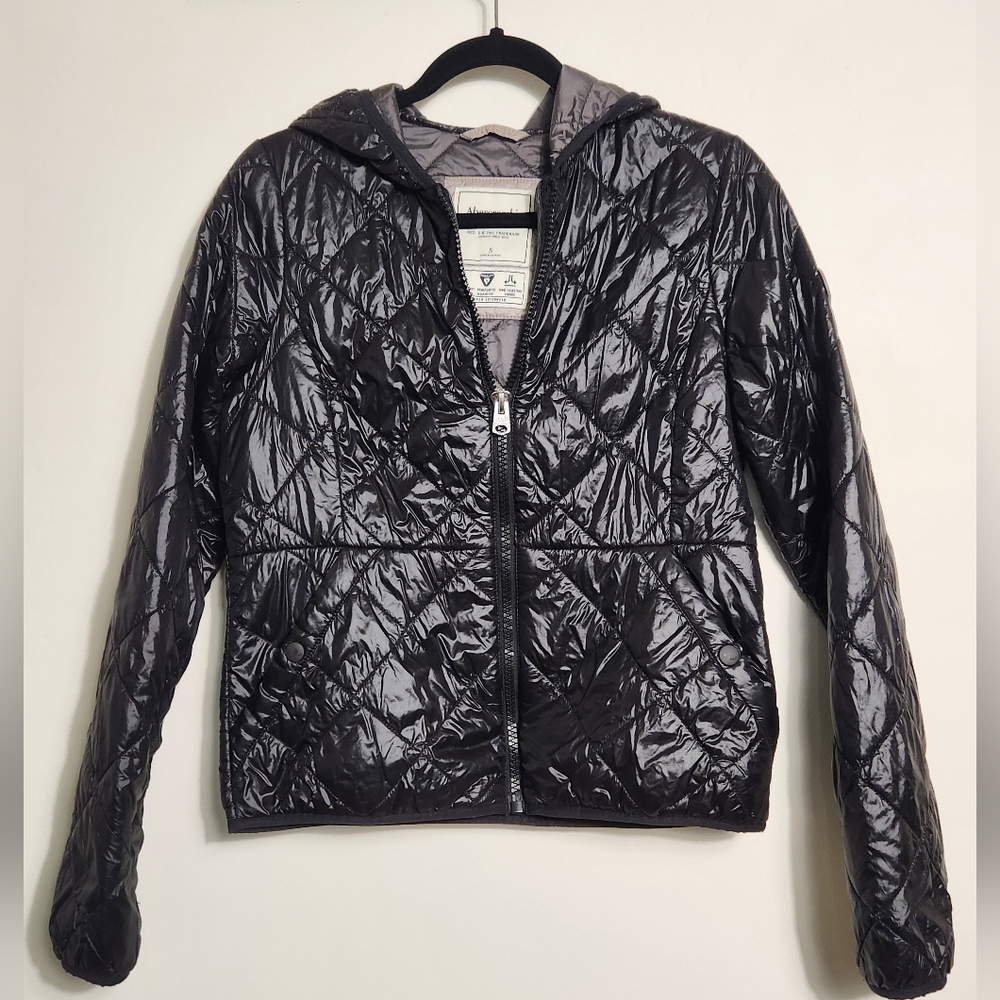 Abercrombie & Fitch Women's Quilted Black Puffer Jacket With Hood, Size S. #G01